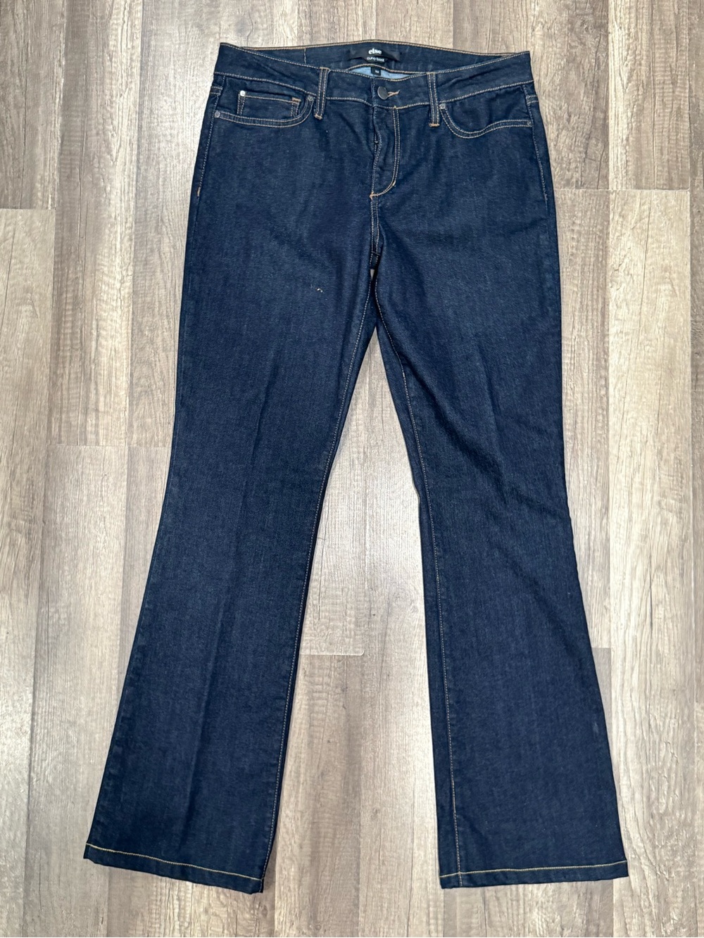 ELSE “Curvy Boot” Dark Wash Jeans (32)